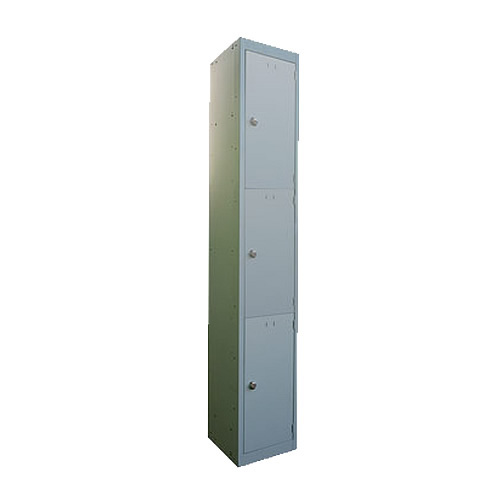 3 Single Door Grey Metal Lockers inc Keys 3 Single Door Grey Metal Lockers inc Keys